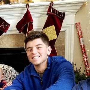 Meet your Posher, Andrew